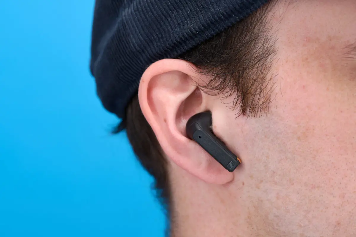 Sennheiser ACCENTUM Clip 8211: Die Umgebung im Blick, den Sound im Ohr – Open‑Ear‑True‑Wireless für den Alltag