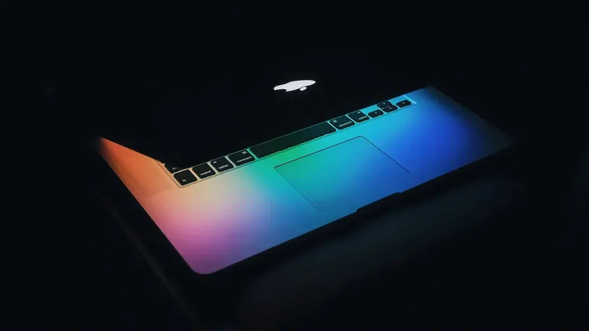 Apple und der DMA: Warum Siri AI in Europa nur auf dem Mac startet – Analyse der regulatorischen Hürden